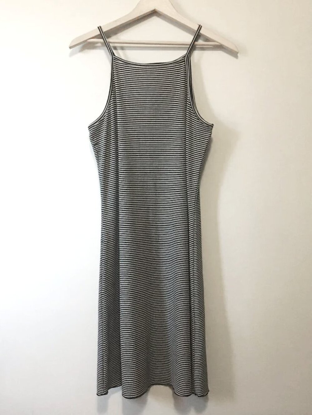 Vero Moda Waddison B&W Pinstripe Keyhole Strappy Dress - Large Indie Sleaze
